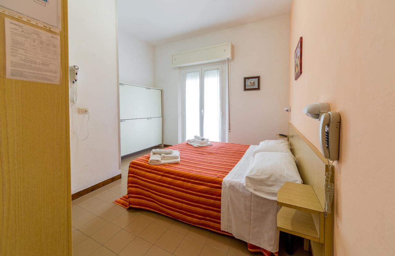 Malibu Mare 2* Rímini